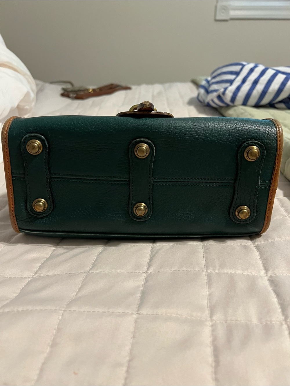 Dooney & Bourke Forest Green Leather Crossbody with Tan Trim - Picture 2 of 9